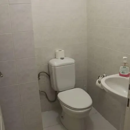 Merkezde Plaja 75 Metre مرمريس
