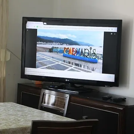 Apartman Merkezde Plaja 75 Metre *